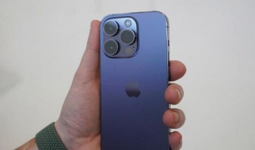 苹果 iPhone 14 标准版被指平庸，和 Pro 版的功能差距太大