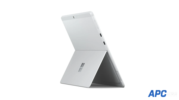 横跨Intel高通双平台 曝微软Surface Pro 9下月发：老外直呼“大惊喜”