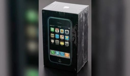 创纪录：未拆封初代苹果iPhone拍出6.3万美元！